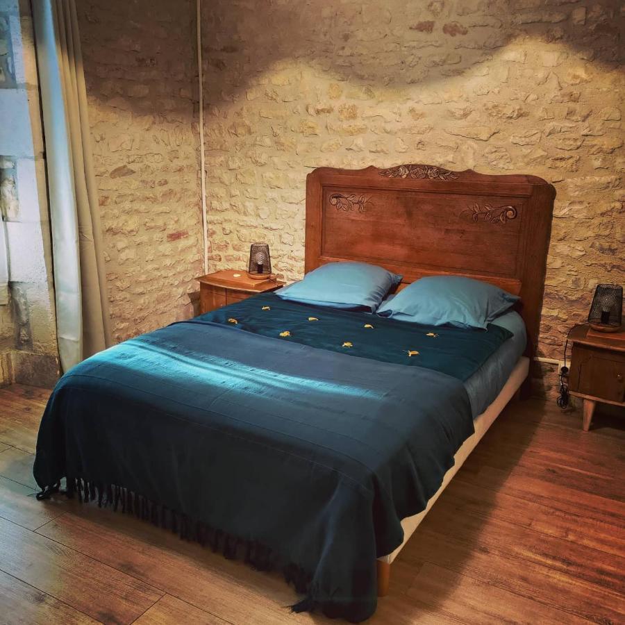 Au Clos Des Figues Hotel Chambon  Bagian luar foto