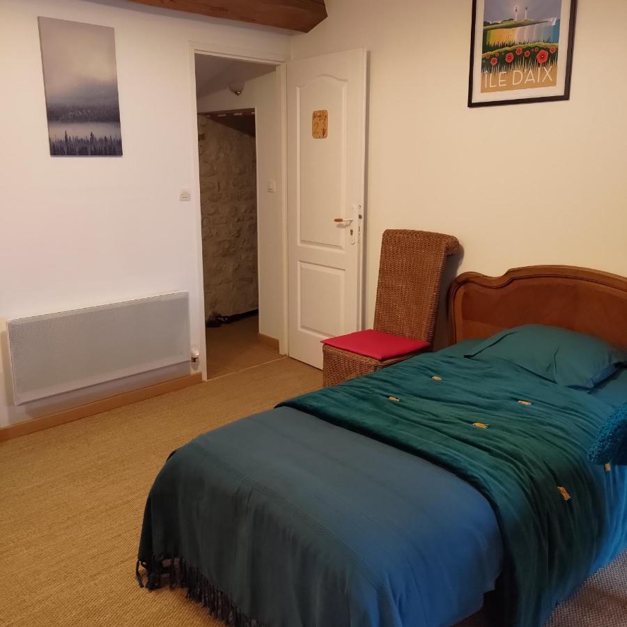 Au Clos Des Figues Hotel Chambon  Bagian luar foto