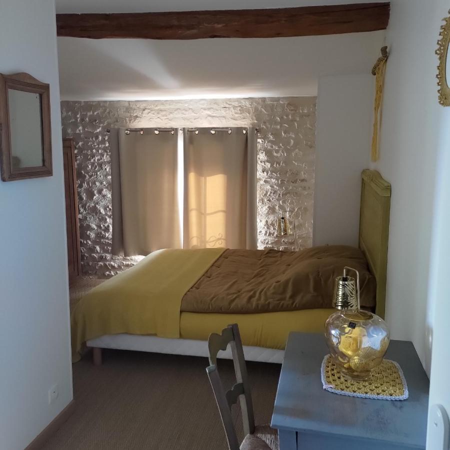 Au Clos Des Figues Hotel Chambon  Bagian luar foto
